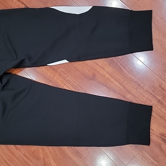 NWT Men's size XXL Nike Tech sweatpants - Picture 10 of 13